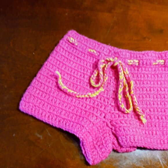 BEACH SHORTS (X-SML) - Picture 1 of 1